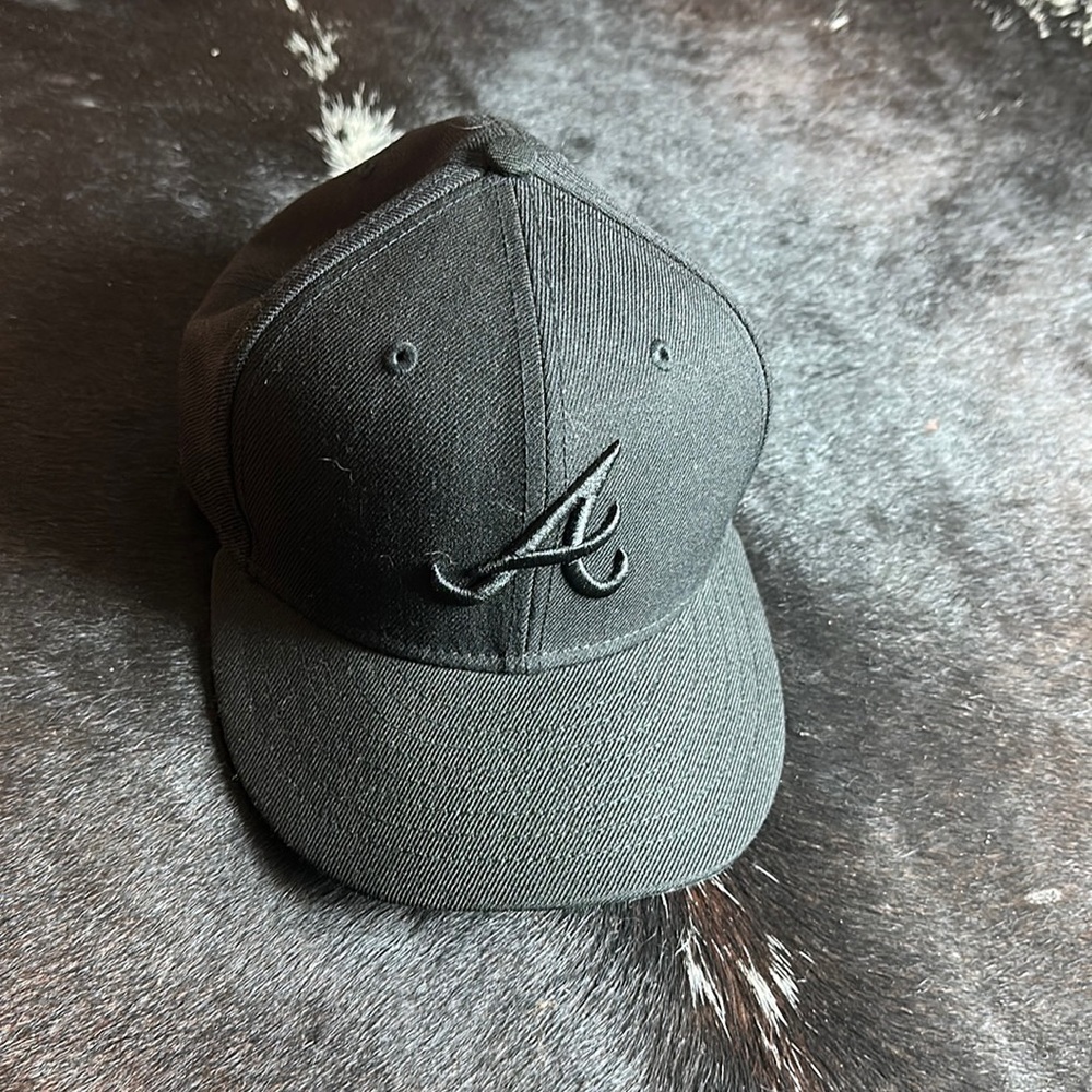 MENS ATLANTA BRAVES HAT